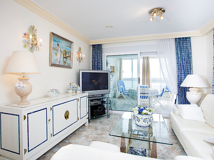 Exclusive 2 Bedroom Apartment, Costa Blanca Apartment 1222