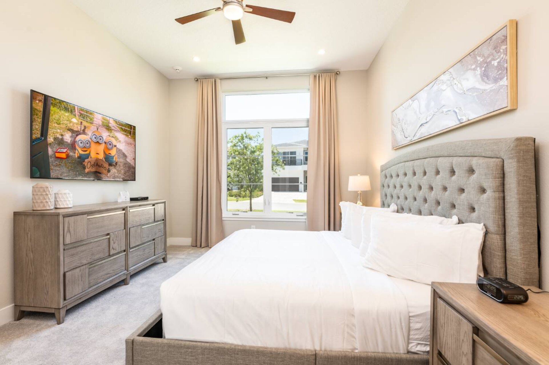 5 Star Villa Aurelius – A Golden Grand Residence