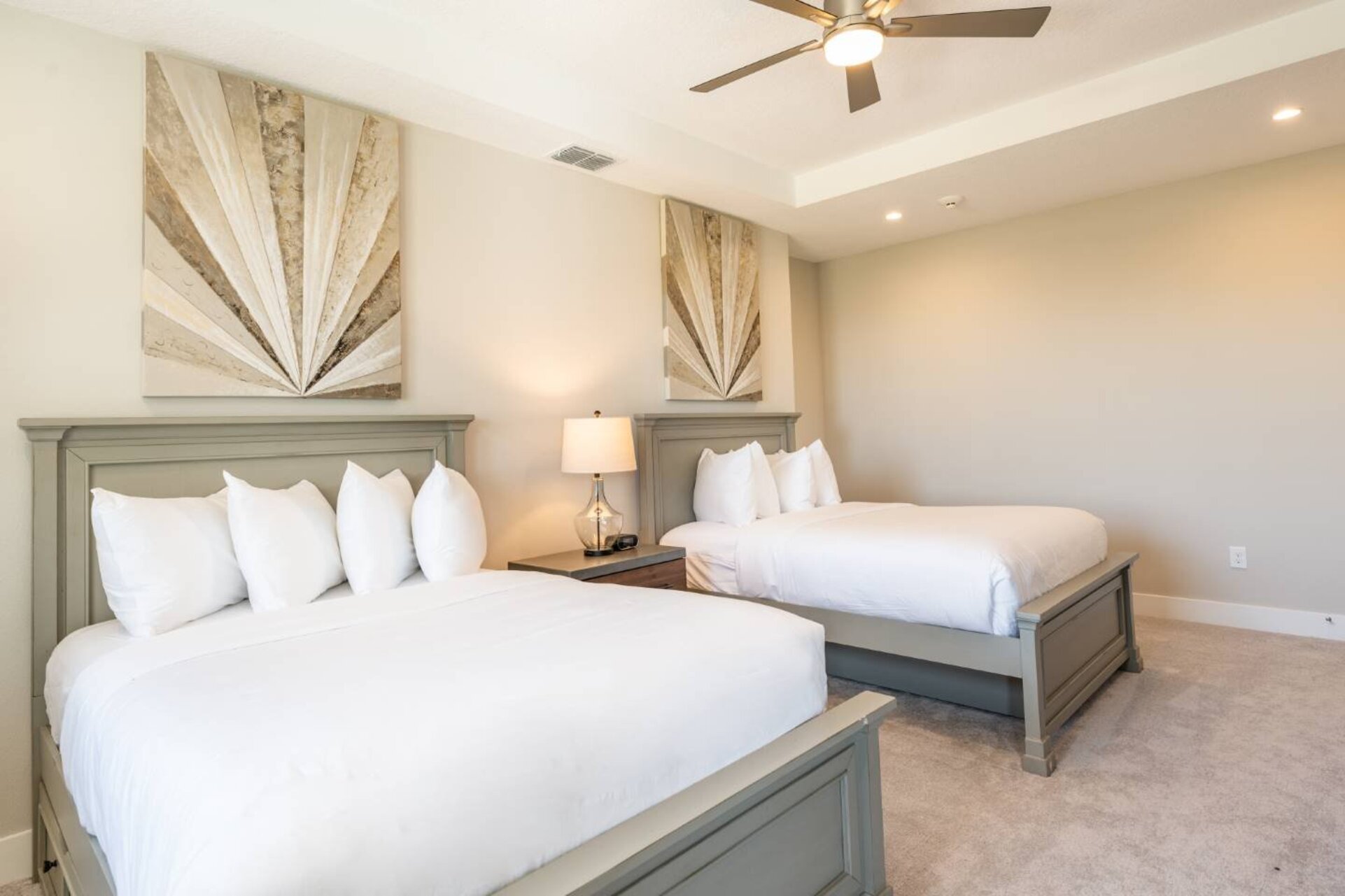 5 Star Villa Aurelius – A Golden Grand Residence