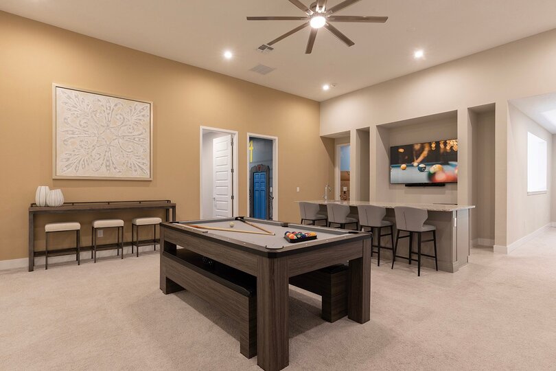 [amenities:pool-table:3] pool table