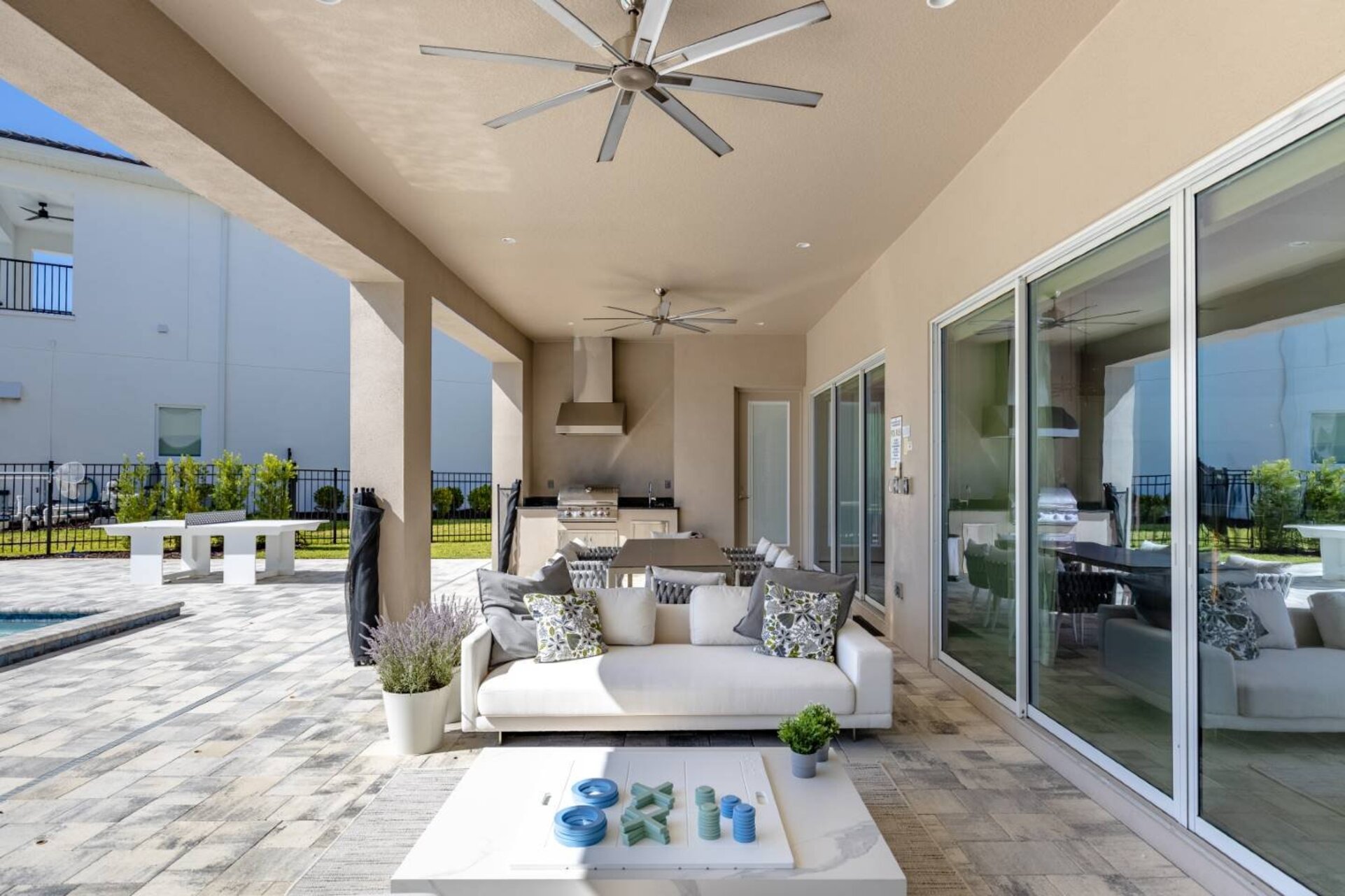 5 Star Villa Aurelius – A Golden Grand Residence