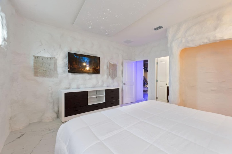Luxury 15BR Themed Villa Homes Orlando Mansion 5718