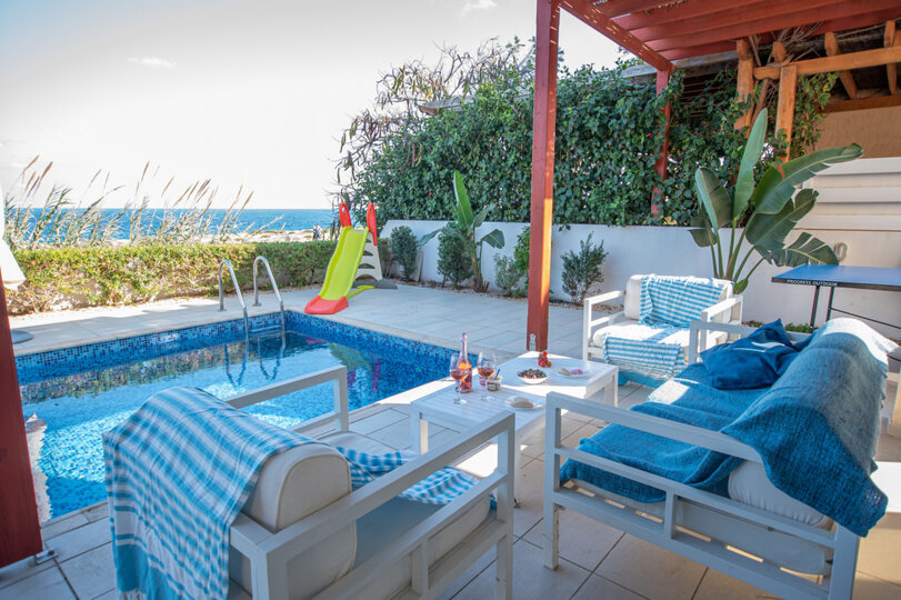 Your 5 Star Beach Villa, Famagusta Villa 1025