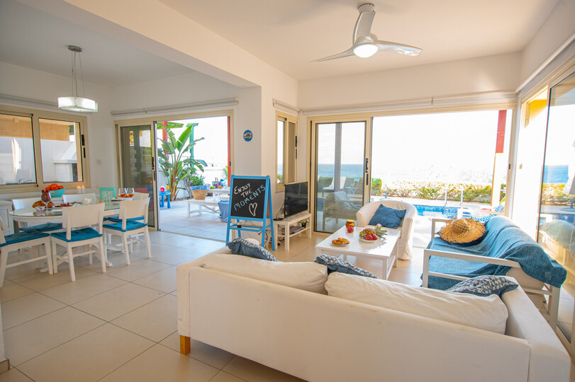 Your 5 Star Beach Villa, Famagusta Villa 1025
