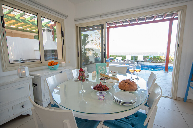 Your 5 Star Beach Villa, Famagusta Villa 1025