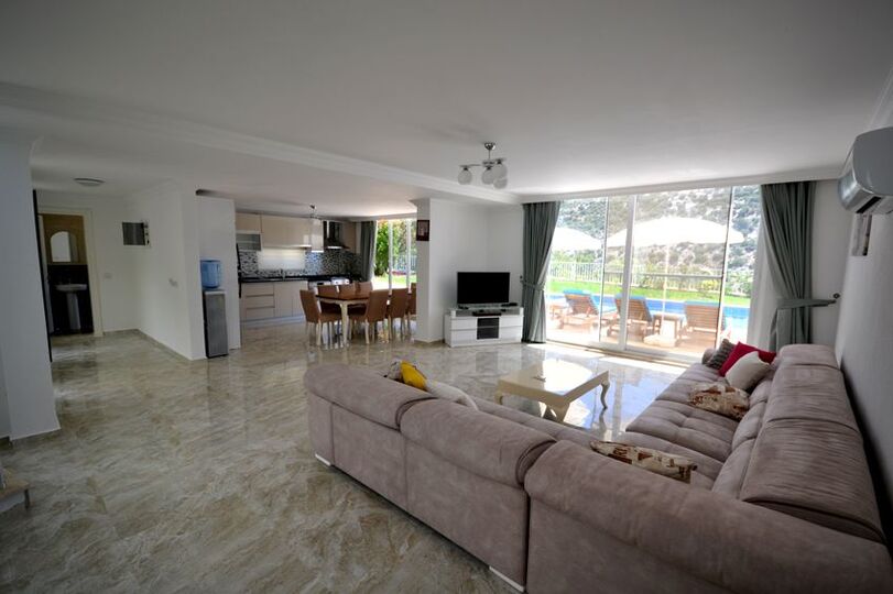 Rent Your Own Luxury Villa  with 4 Bedrooms, Islamlar Villa 1071