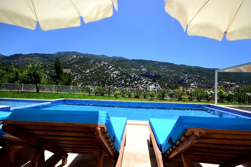 Rent Your Own Luxury Villa  with 4 Bedrooms, Islamlar Villa 1071
