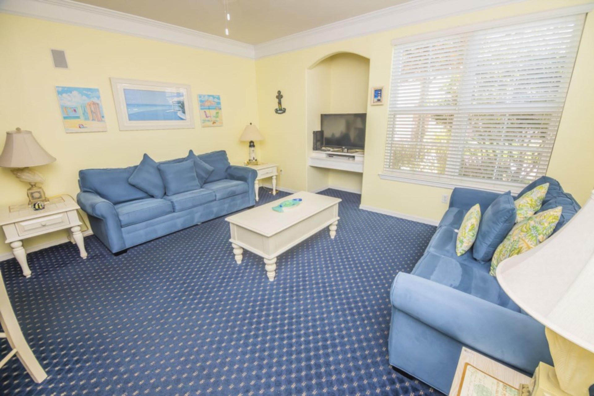 Luxury Condo with Fantastic Private Pool on Runaway Beach Club, Florida Condo 5978