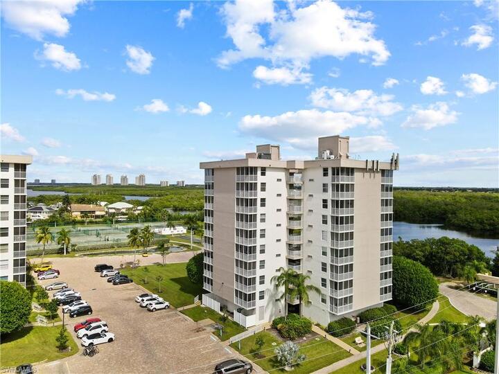 The Ultimate 1 Bedroom Condo on Bonita Beach, Florida Condo 5945