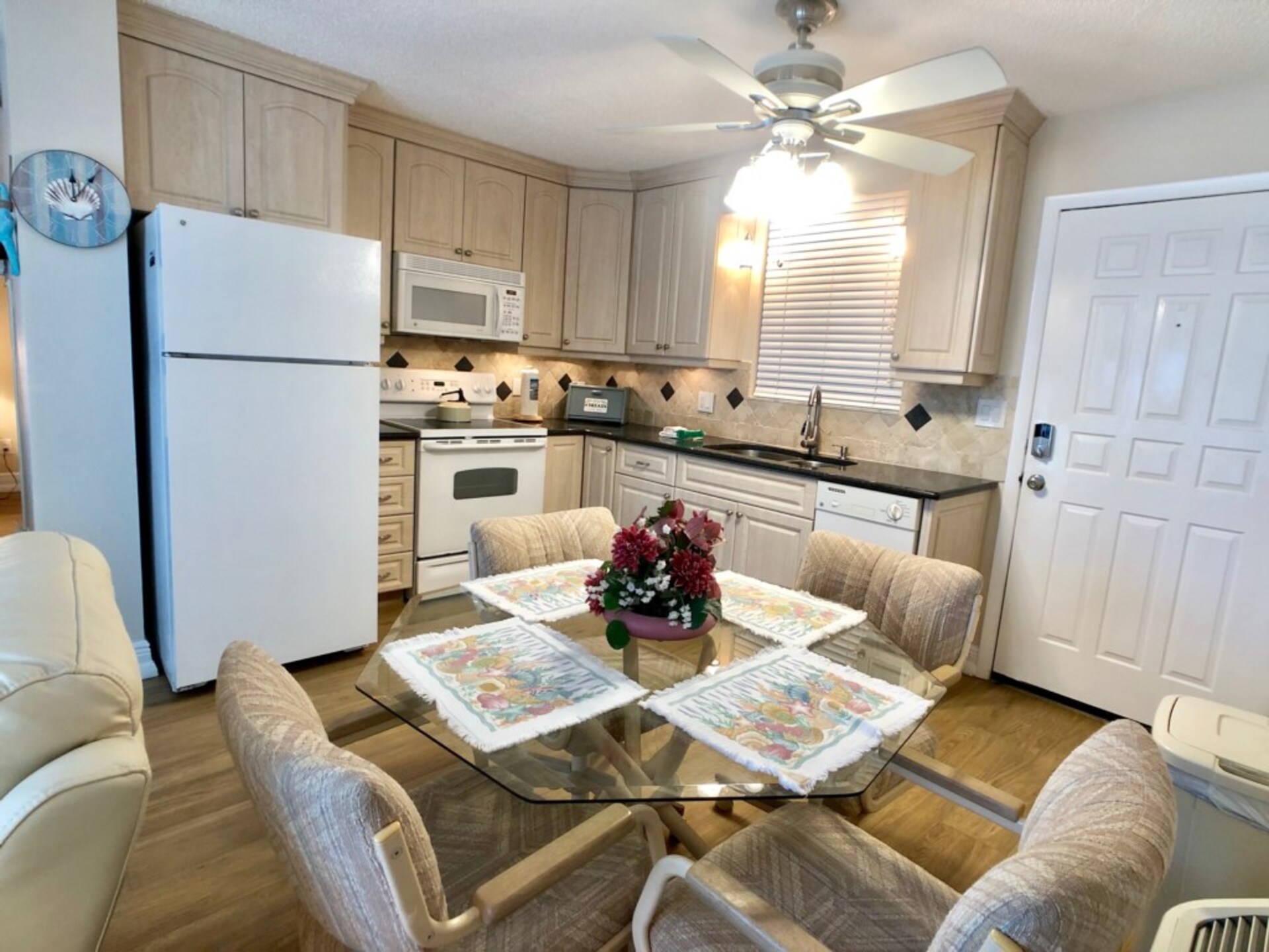 The Ultimate 1 Bedroom Condo on Bonita Beach, Florida Condo 5945