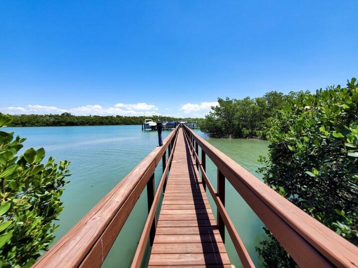 The Ultimate 2 Bedroom Condo on Sea Isles, Florida Condo 5947