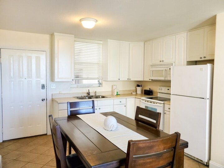 5 Star Condo in one of the most Prestigious Areas in Bonita Beach, Florida Condo 5955
