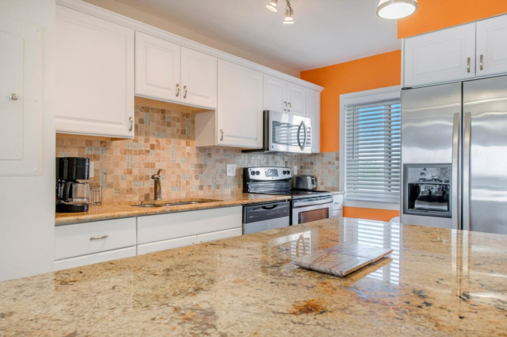 5 Star Condo in one of the most Prestigious Areas in Leonardo Arms, Florida Condo 5950