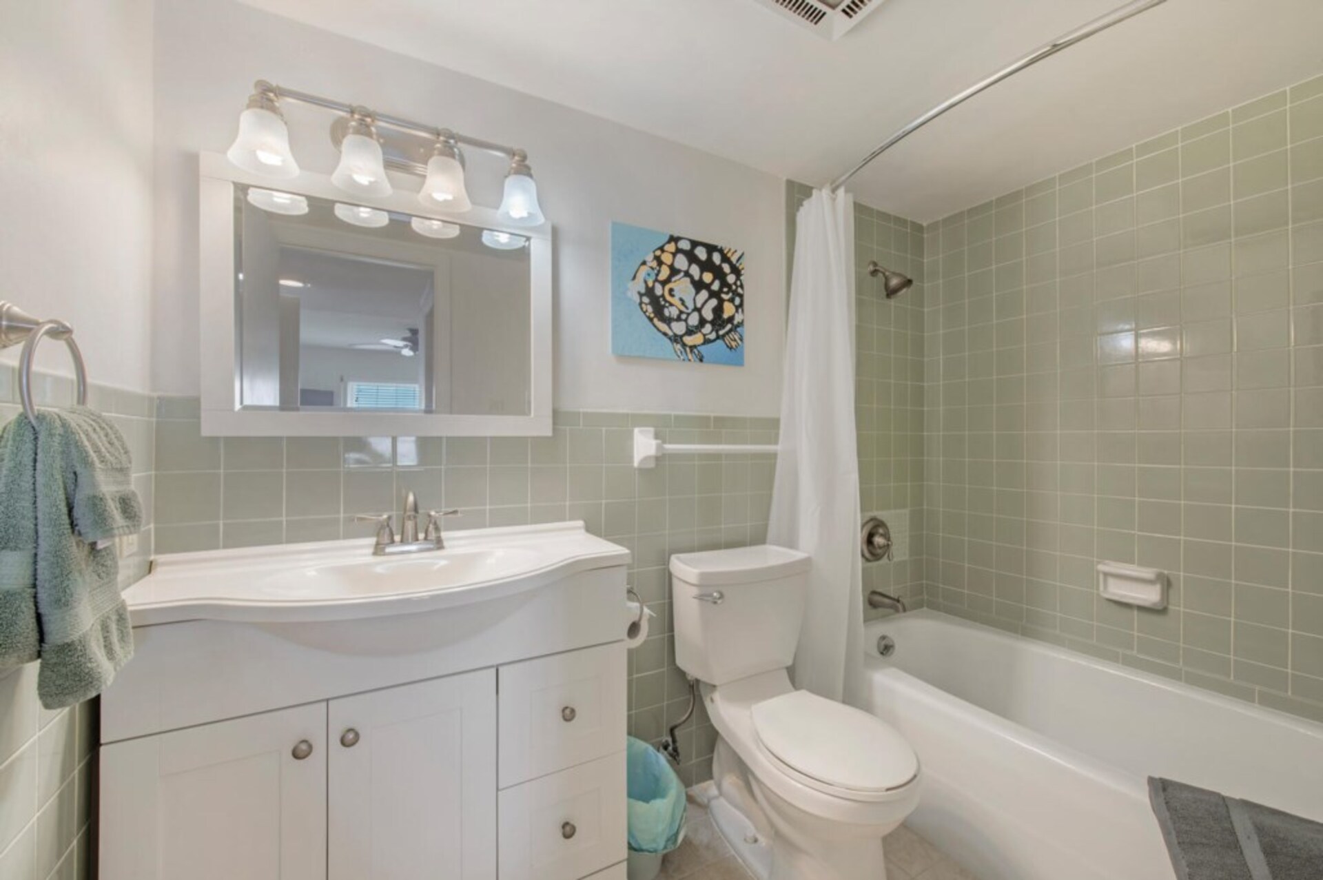 5 Star Condo in one of the most Prestigious Areas in Leonardo Arms, Florida Condo 5950