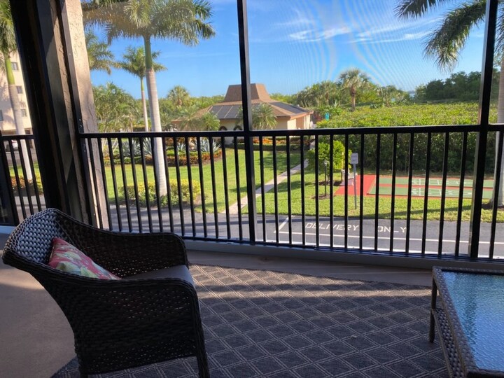 Exclusive Condo in One of Prestigious Resorts, Sea Isles, Florida Condo 5957