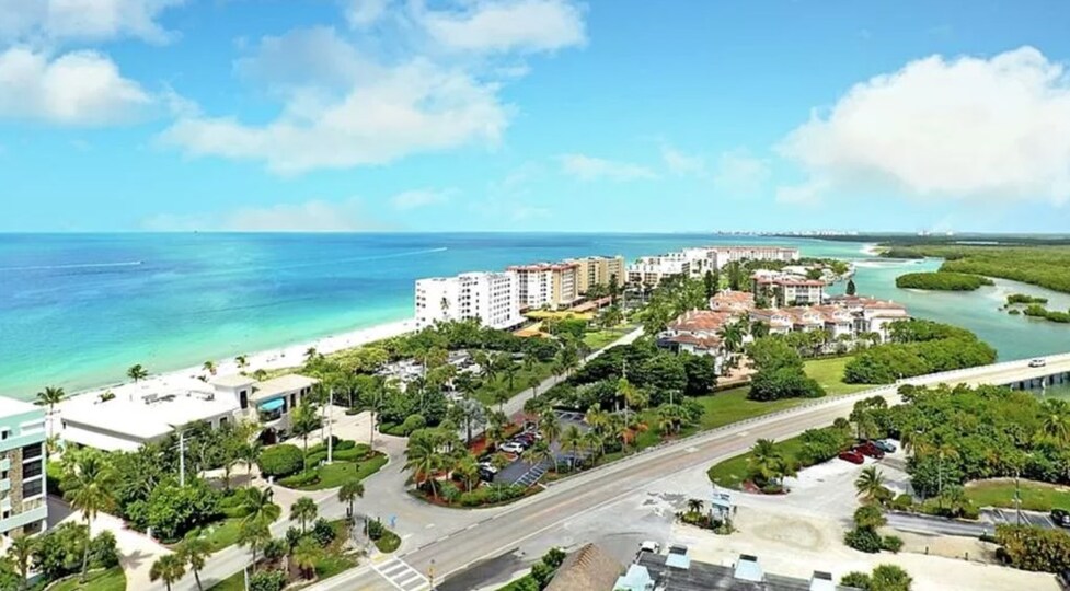 Exclusive Condo in One of Prestigious Resorts, Sea Isles, Florida Condo 5957