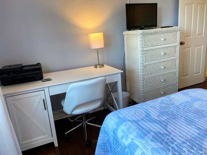 Exclusive Condo in One of Prestigious Resorts, Sea Isles, Florida Condo 5957