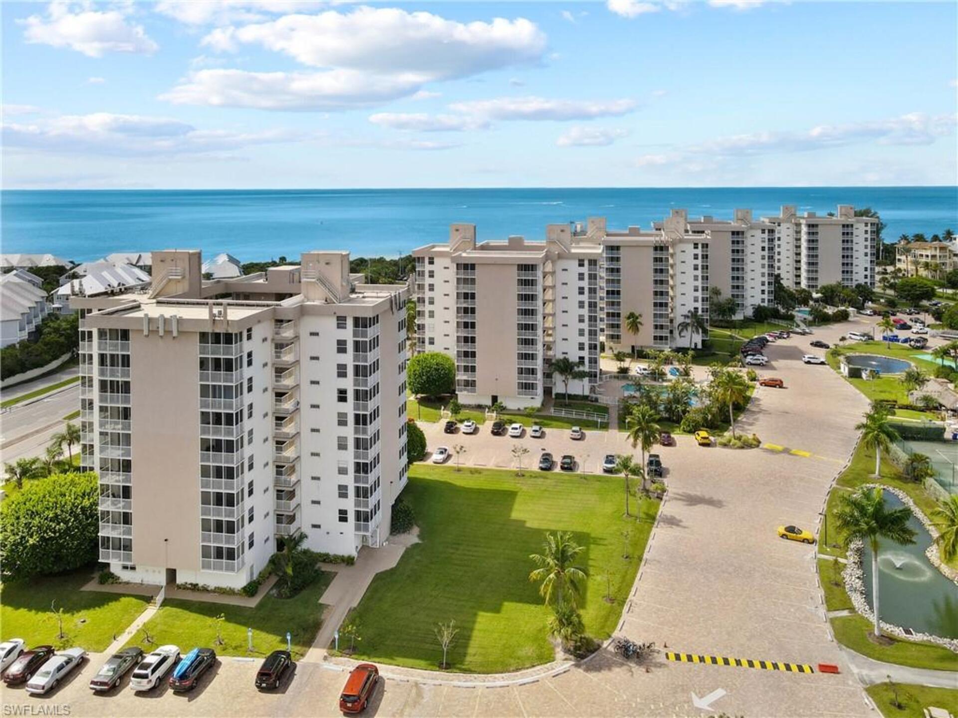 Exclusive Condo on Prestigious Resorts, Bonita Beach, Florida Condo 5958