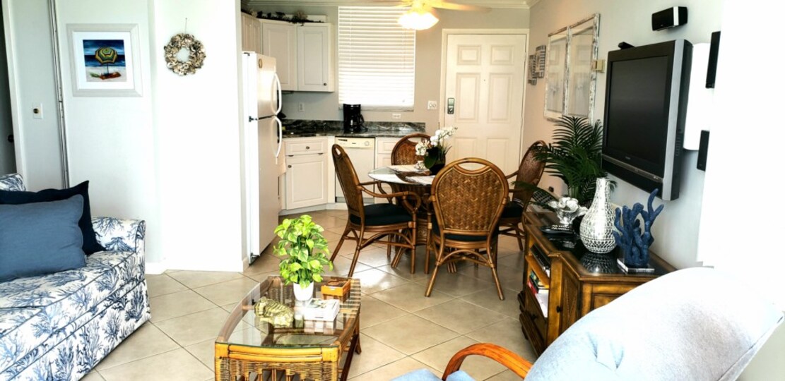 Exclusive Condo on Prestigious Resorts, Bonita Beach, Florida Condo 5958