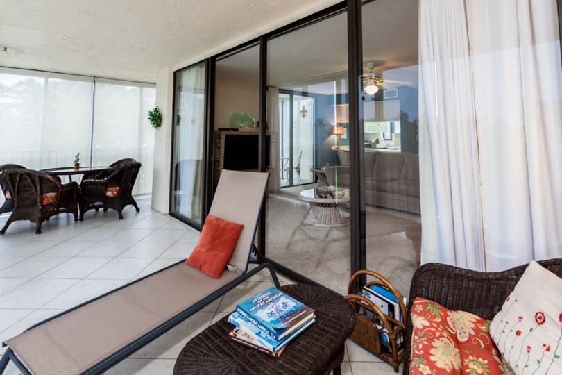 Exclusive Holiday Condo on Sea Isles, minutes from Disney, Florida Condo 5952