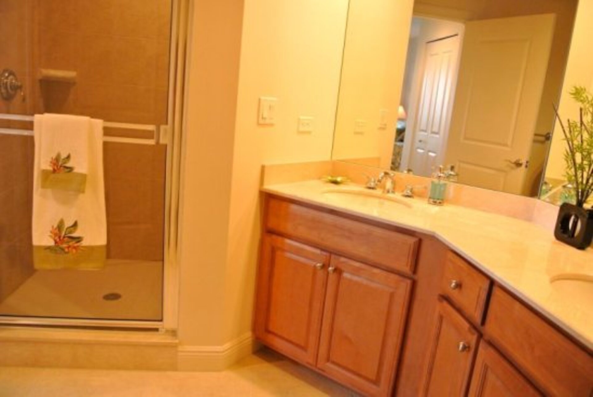 The Ultimate 2 Bedroom Condo on Waterside at Bay Beach, Florida Condo 5959
