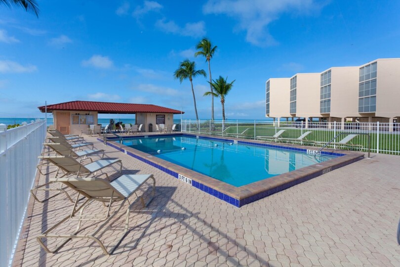 Exclusive Holiday Condo on Dolphin Way, Florida Condo 5961