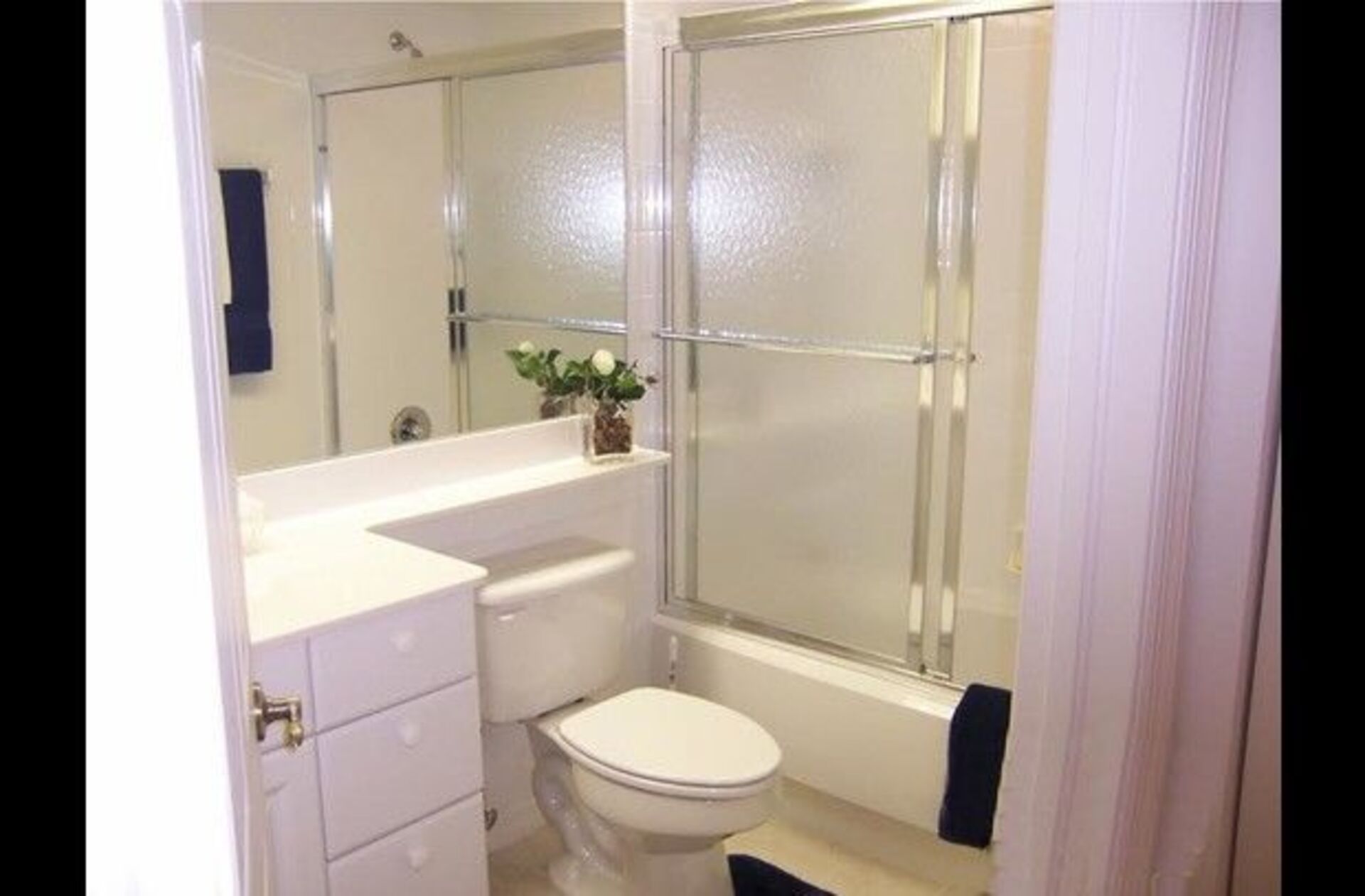 5 Star Condo in one of the most Prestigious Areas in Lighthouse Bay, Florida Condo 5962
