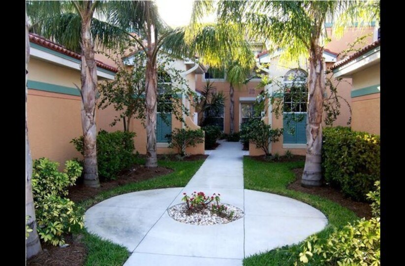 5 Star Condo in one of the most Prestigious Areas in Lighthouse Bay, Florida Condo 5962