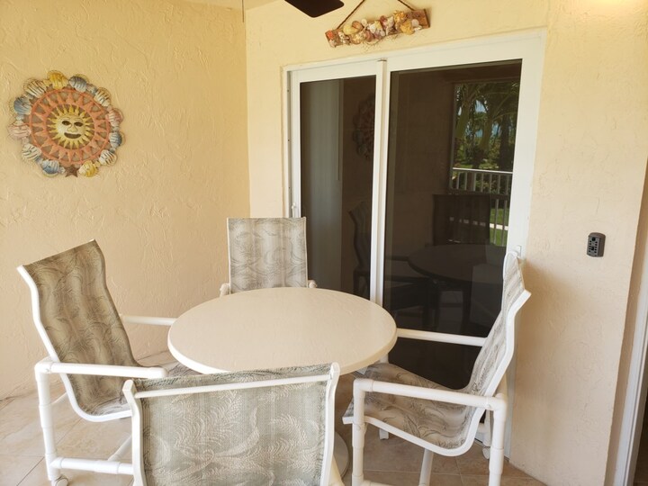 Exclusive Condo in One of most Prestigious Resorts, Bonita Beach, Florida Condo 5966