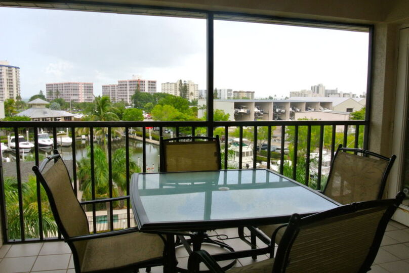 Exclusive Condo in One of most Prestigious Resorts, Santa Maria Harbor Resort, Florida Condo 5932