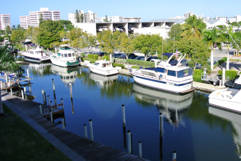 Exclusive Holiday Condo on Santa Maria Harbor Resort, minutes from Disney, Florida Condo 5967