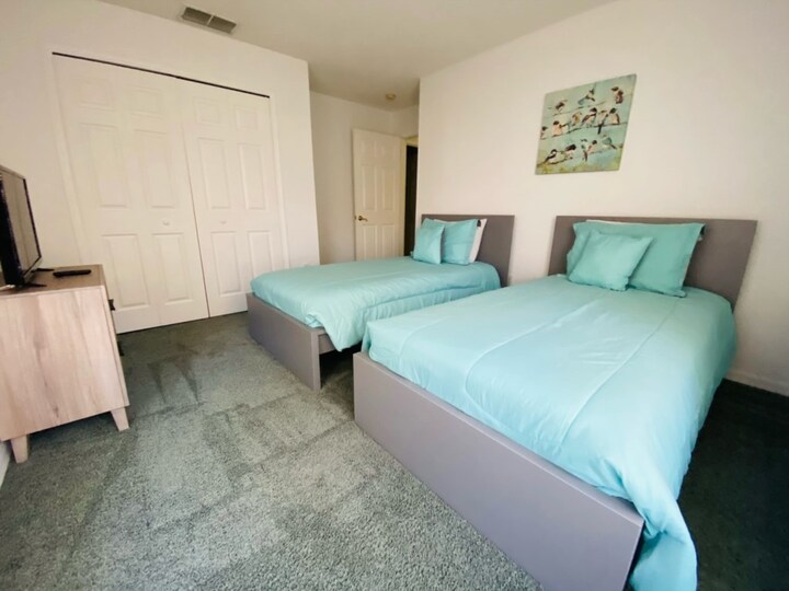 Luxury Contemporary Style Villa on The Abbey at West Haven, Florida Villa 5992