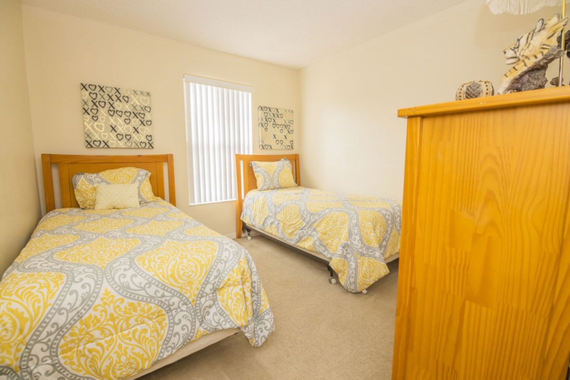 Exclusive Holiday Townhouse on Emerald Island Resort, minutes from Disney, Florida Townhouse 4002