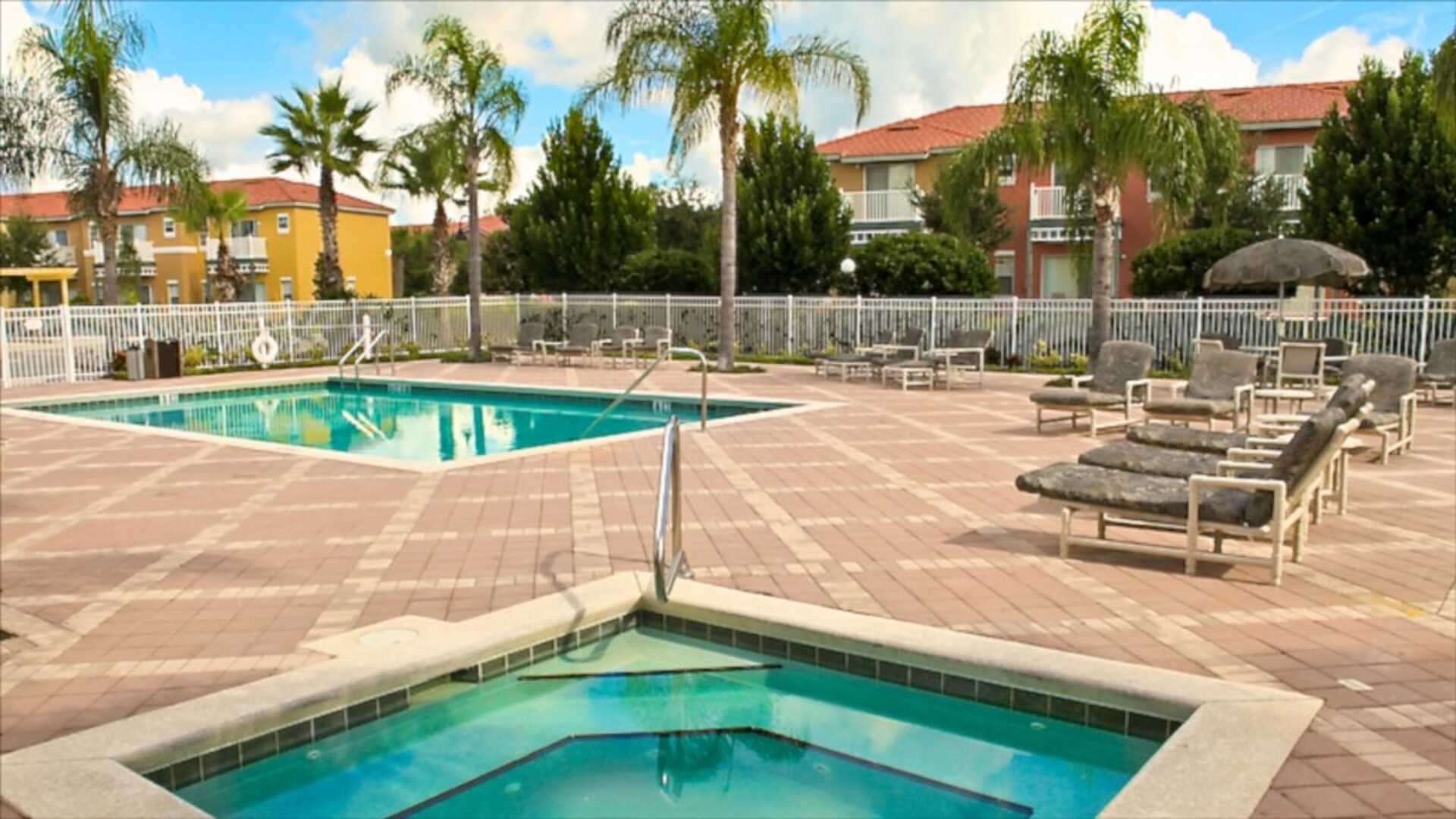 Exclusive Holiday Townhouse on Emerald Island Resort, minutes from Disney, Florida Townhouse 4002