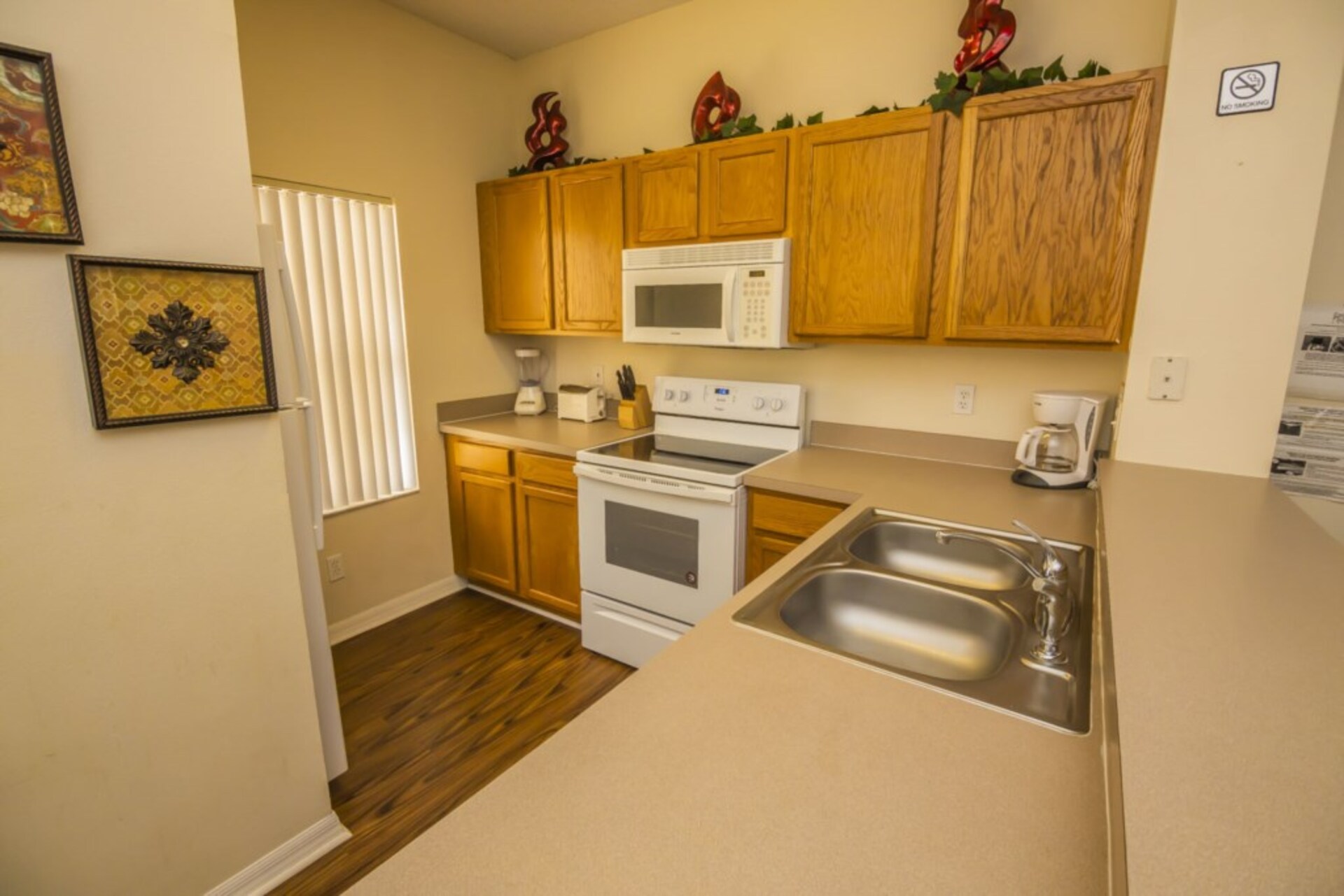 Exclusive Holiday Townhouse on Emerald Island Resort, minutes from Disney, Florida Townhouse 4002