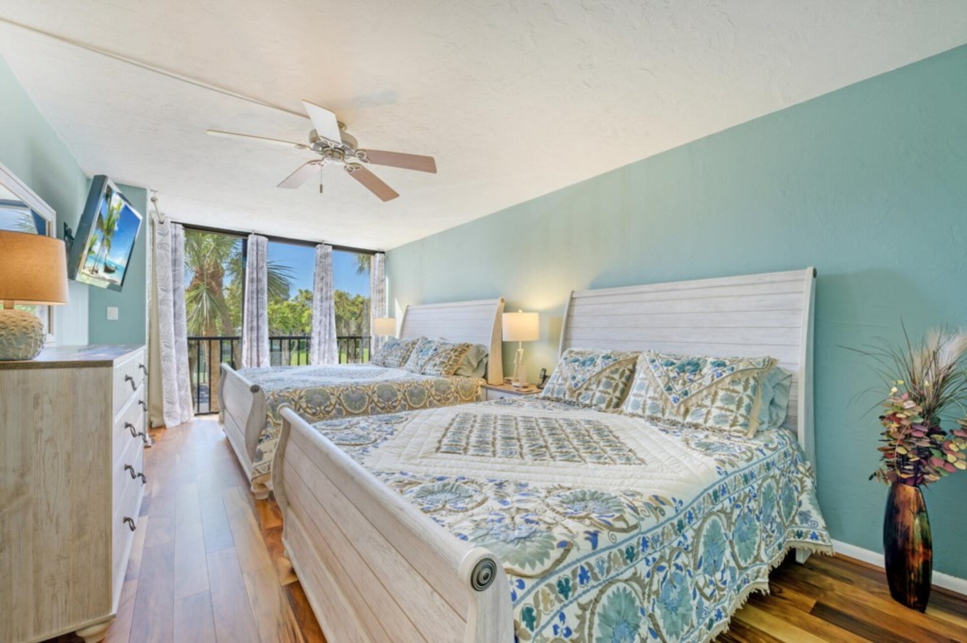 The Ultimate 2 Bedroom Condo on Sea Isles, Florida Condo 5936