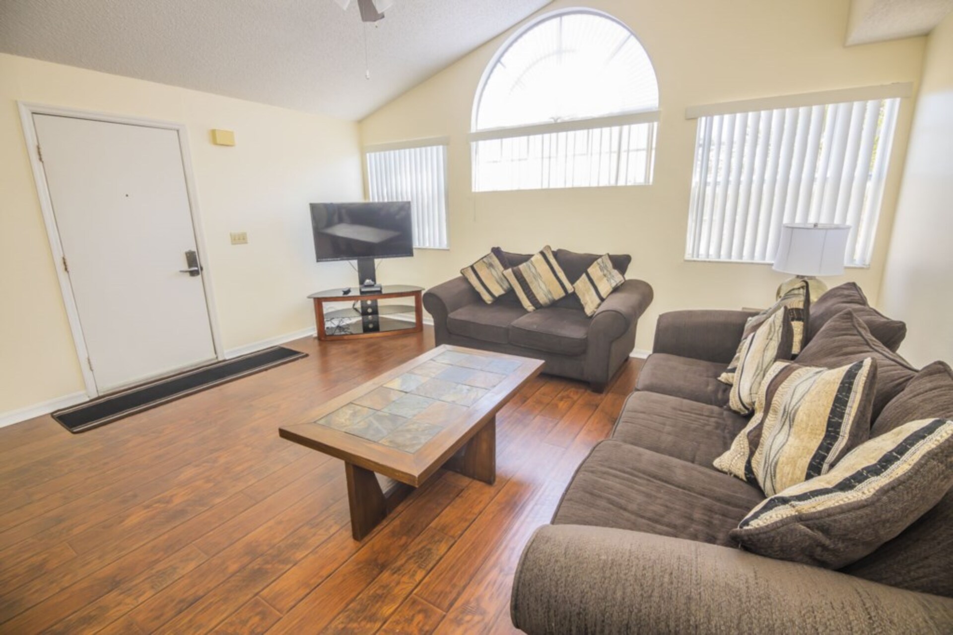 5 Star Condo on Sweetwater Club Condo, Florida Condo 6010