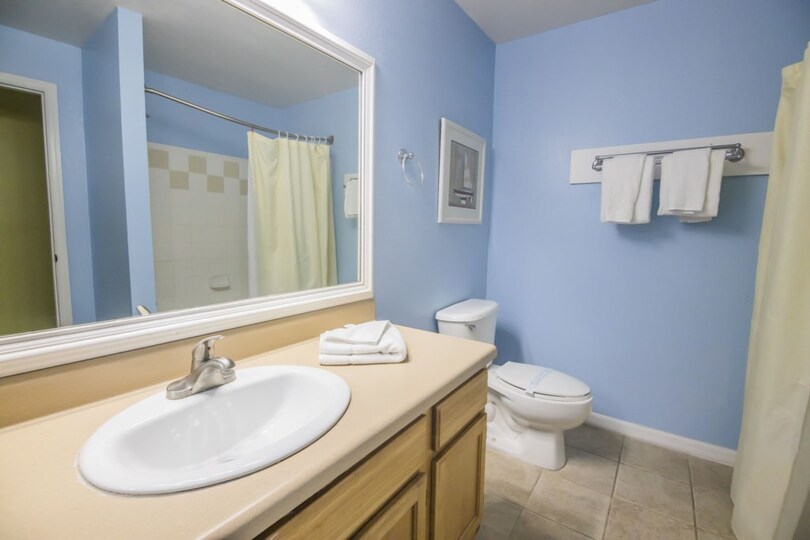 5 Star Condo in one of the most Prestigious Areas in Runaway Beach Club, Florida Condo 6014
