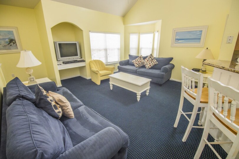 Exclusive Holiday Condo on Runaway Beach Club, minutes from Disney, Florida Condo 6015