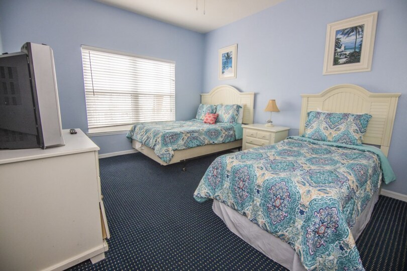 Exclusive Holiday Condo on Runaway Beach Club, minutes from Disney, Florida Condo 6015