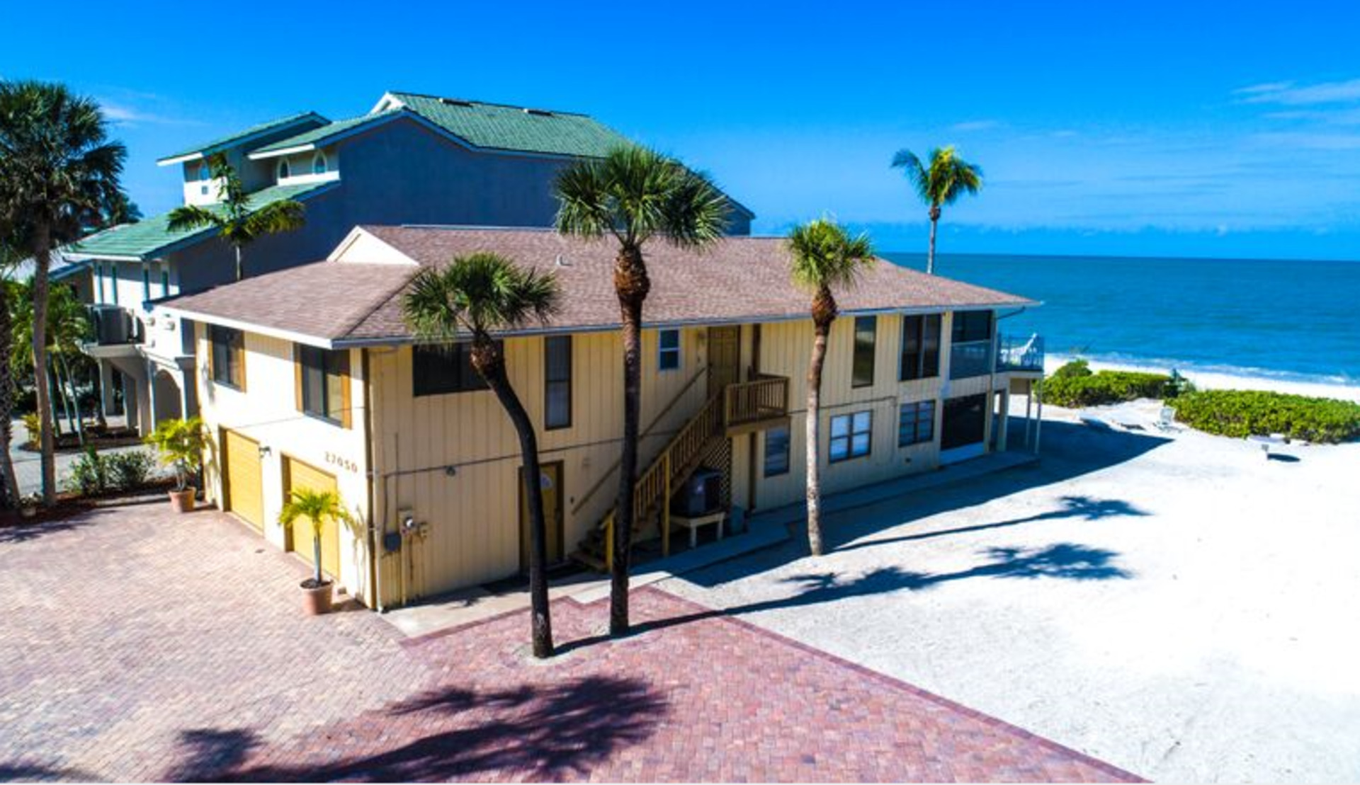 The Ultimate Beachfront 3 Bedroom Villa, Florida Villa 5926