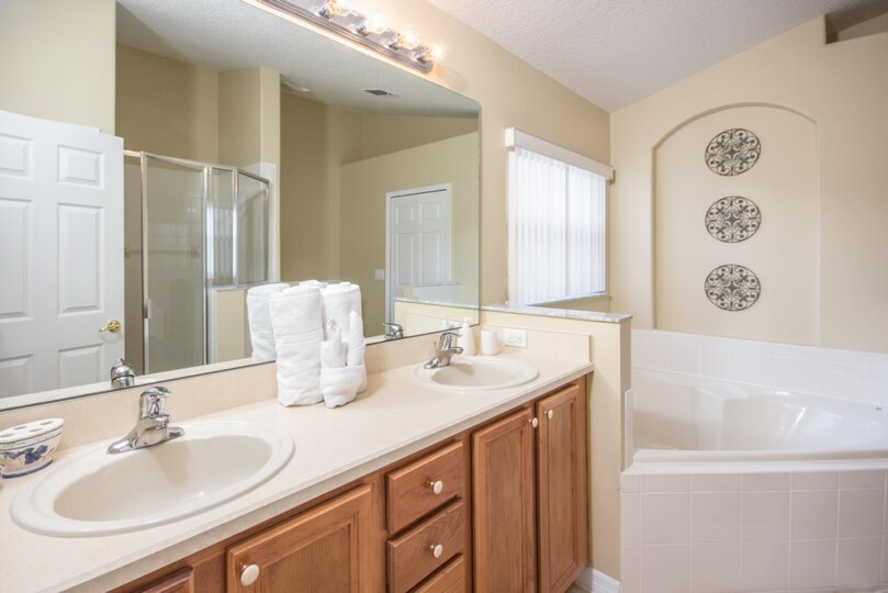 Exclusive Holiday Villa on The Abbey at West Haven, minutes from Disney, Florida Villa 6049