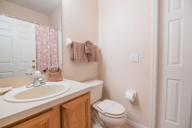 5 Star Townhouse in one of the most Prestigious Areas in Regal Palms Resort, Florida Townhouse 4070