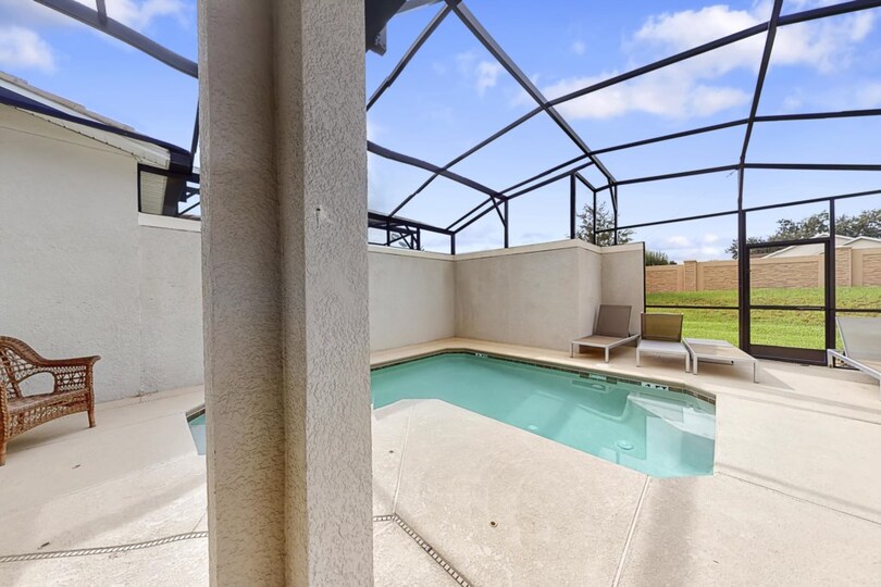 Exclusive Holiday Townhouse on Champions Gate Resort, minutes from Disney, Florida Townhouse 4084