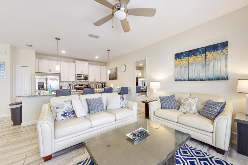 Exclusive Holiday Townhouse on Champions Gate Resort, minutes from Disney, Florida Townhouse 4084