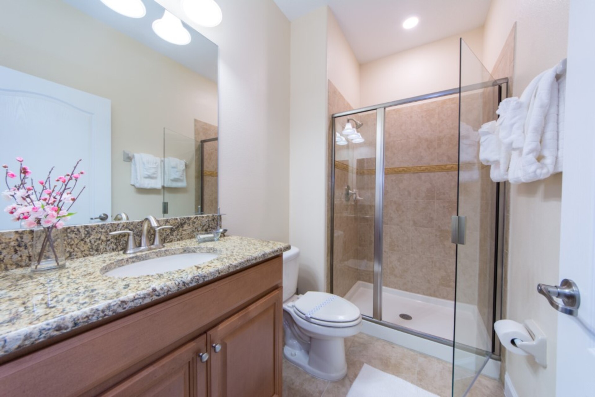 Exclusive Townhouse in One of most Prestigious Resorts, Storey Lake Resort, Florida Townhouse 4086
