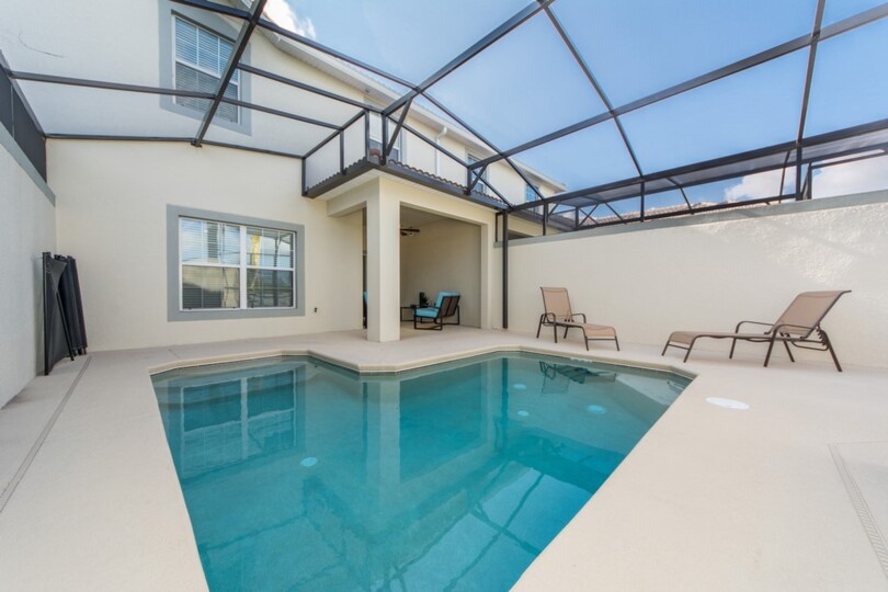 Exclusive Townhouse in One of most Prestigious Resorts, Storey Lake Resort, Florida Townhouse 4086
