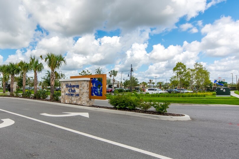 Exclusive Townhouse in One of most Prestigious Resorts, Storey Lake Resort, Florida Townhouse 4086