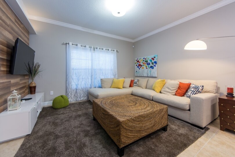 Exclusive Townhouse in One of most Prestigious Resorts, Storey Lake Resort, Florida Townhouse 4086