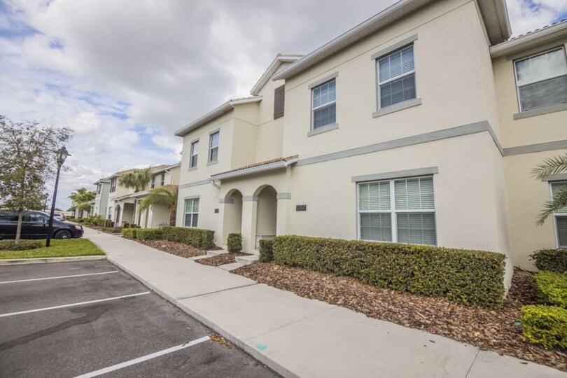 Luxury Townhome with Fantastic Private Pool on Storey Lake Resort, Florida Townhome 6074